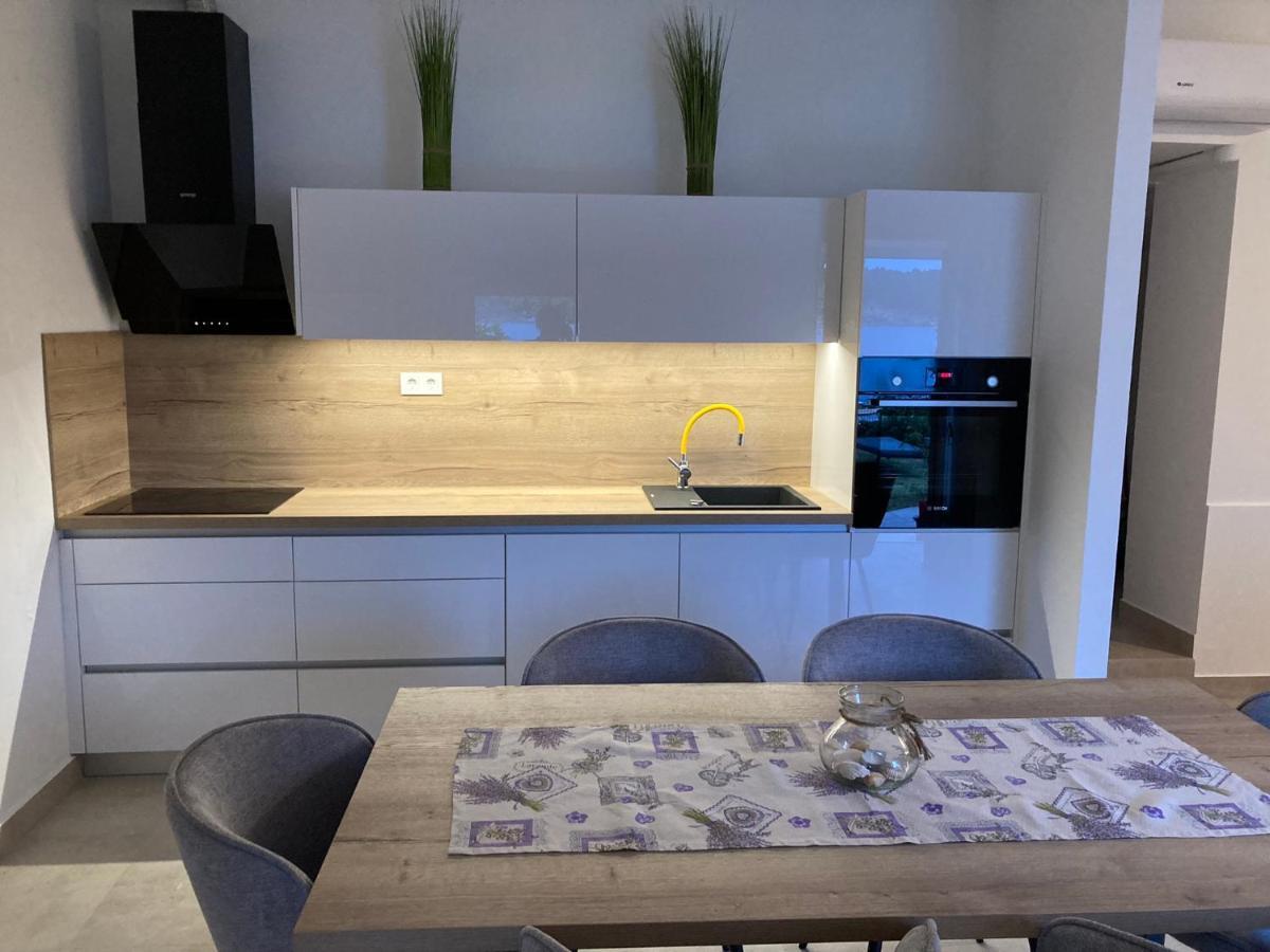 House Ema Villa Barbat na Rabu Eksteriør billede
