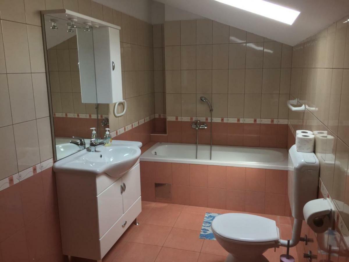 House Ema Villa Barbat na Rabu Eksteriør billede